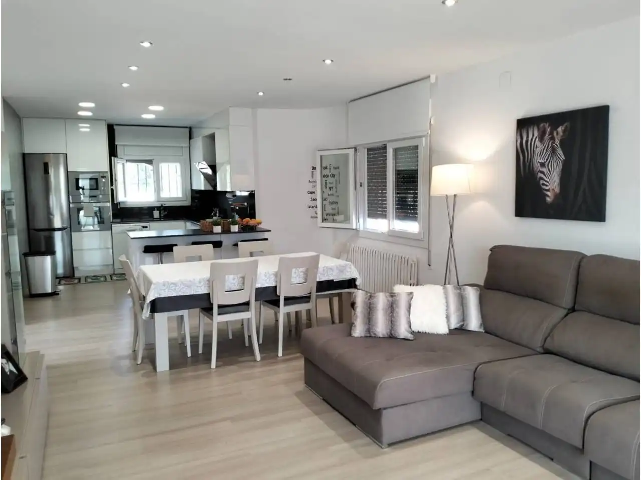 Wohnzimmer von Haus oder Chalet zum Verkauf in Mont-roig del Camp mit Heizung, Privatgarten und Parkett