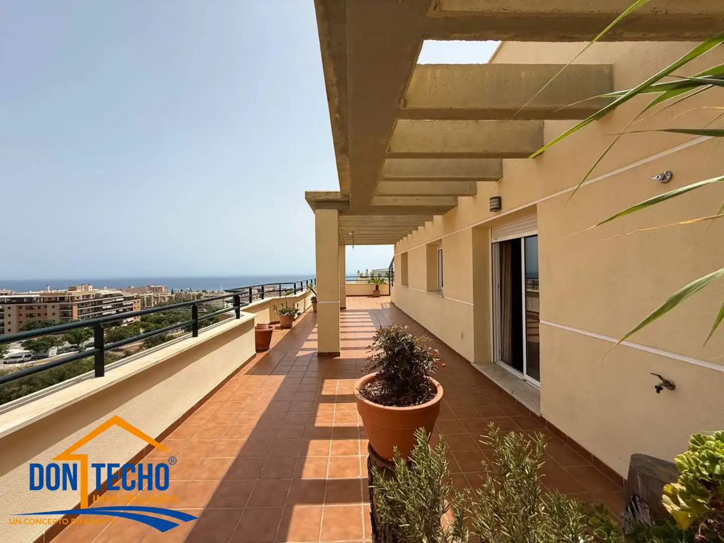 Terraza de Dúplex en venta en Torremolinos con Aire acondicionado, Calefacción y Terraza