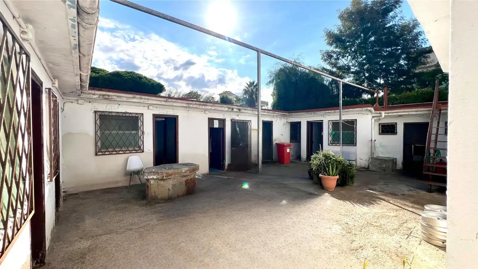 Geschaftsraum zum Verkauf in La Pineda