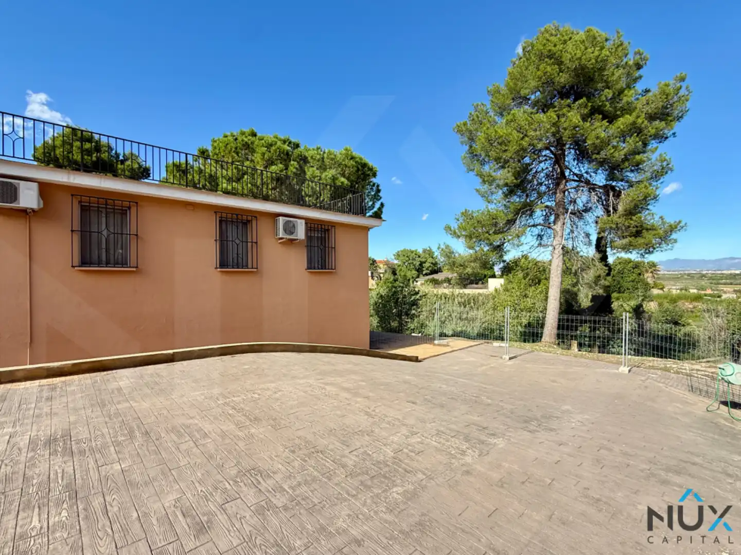 Jardí de Casa o xalet en venda en Riba-roja de Túria amb Aire condicionat, Calefacció i Jardí privat