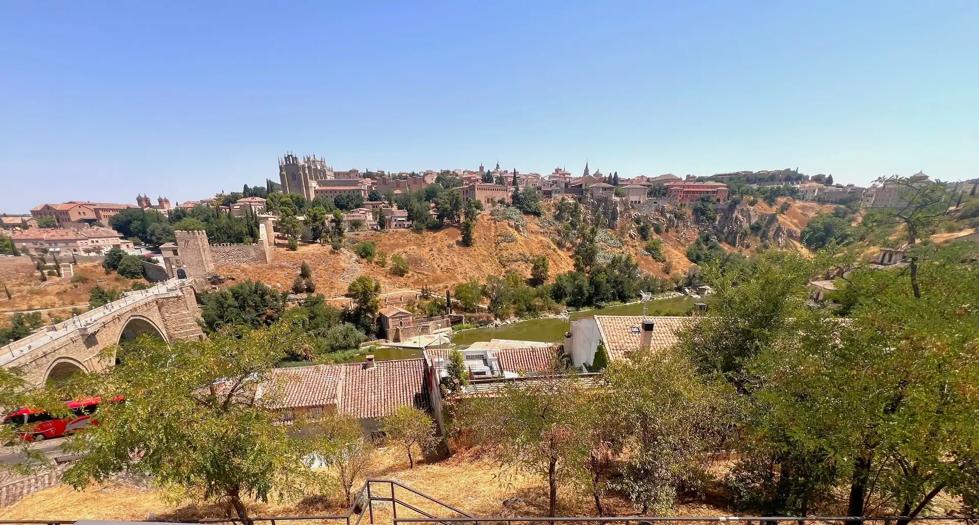 Exterior view of Houses for sale in  Toledo Capital  with Heating, Private garden and Terrace