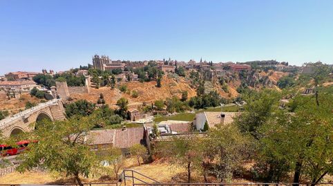 Foto 2 de Casa o xalet en venda a Piedrabuena, Los Cigarrales-La Bastida, Toledo Capital