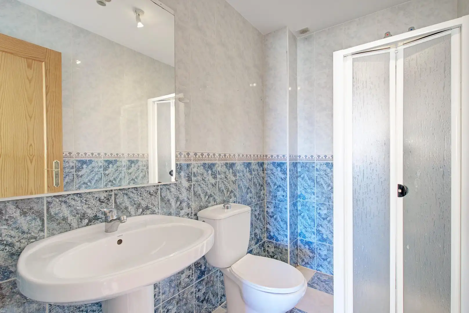 Baño de Dúplex en venta en Atarfe con Trastero