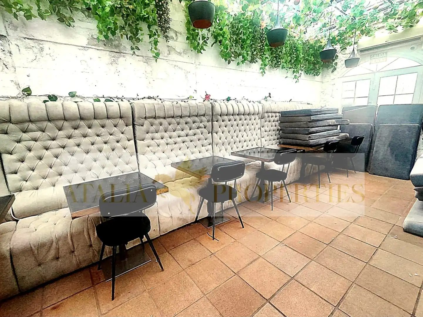 Local comercial en traspaso en Lluminetes, imagen 11