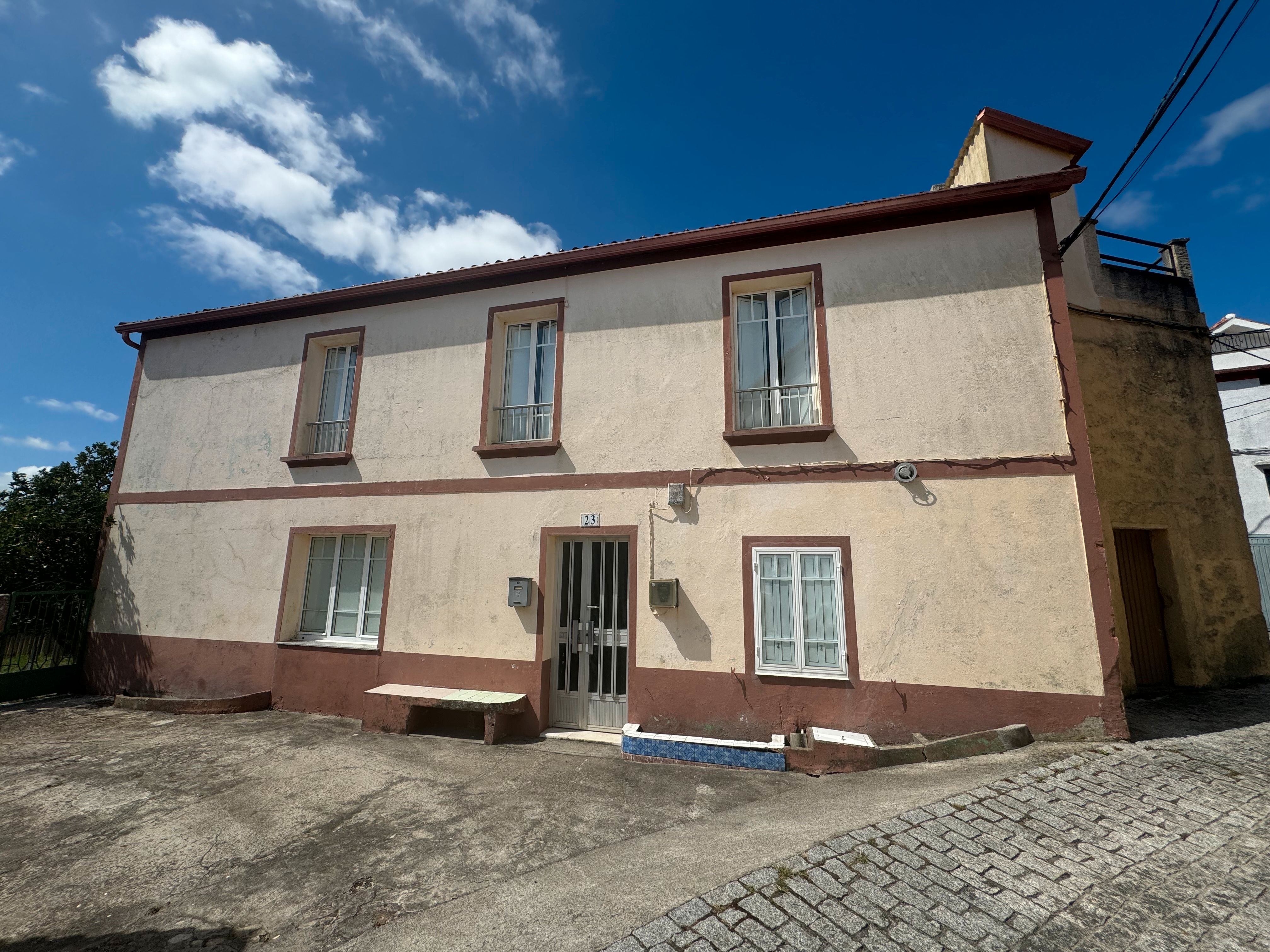 Vista exterior de Finca rústica en venda en Muros amb Jardí privat, Terrassa i Balcó