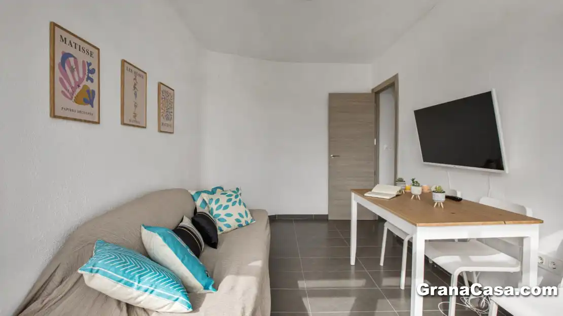 Living room of Flat for rent in Maracena  with Air Conditioner, Heating and Furnished