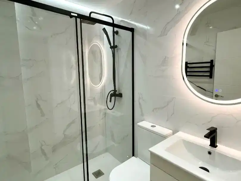 Bathroom of Flat for sale in Alcorcón