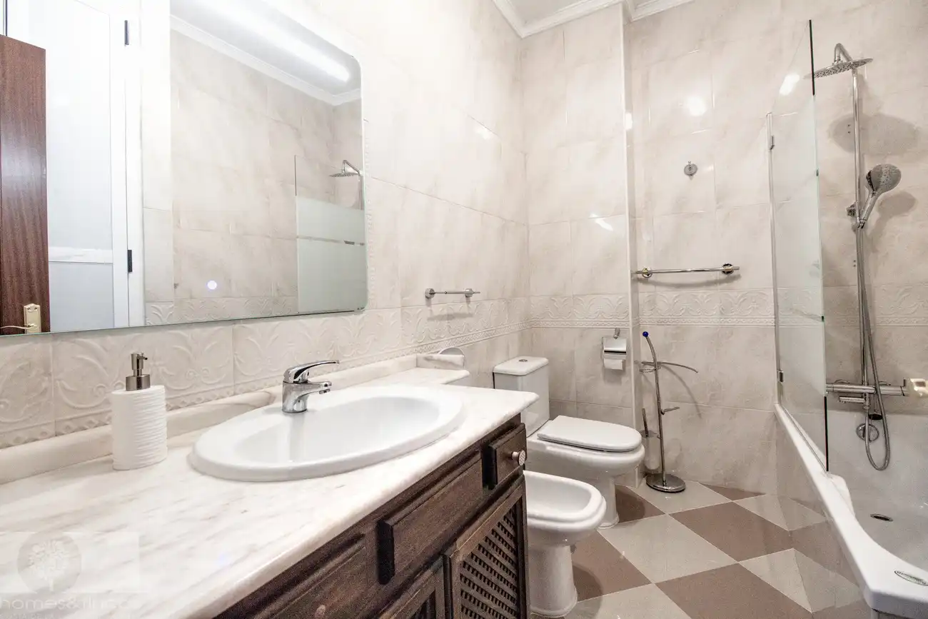 Villa zum Verkauf in Calle Miguel Rodríguez, imagen 11