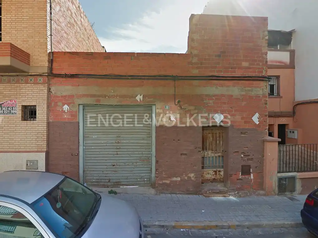 Außenansicht von Residential zum Verkauf in Burjassot