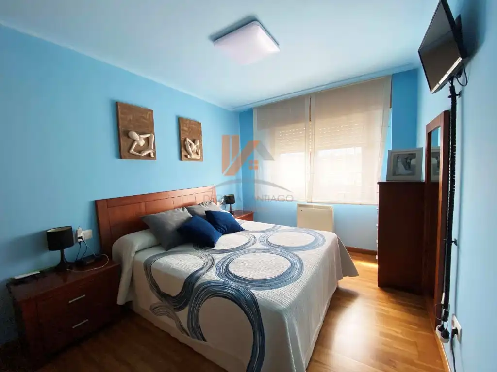 Bedroom of Flat for sale in Ames  with Oven