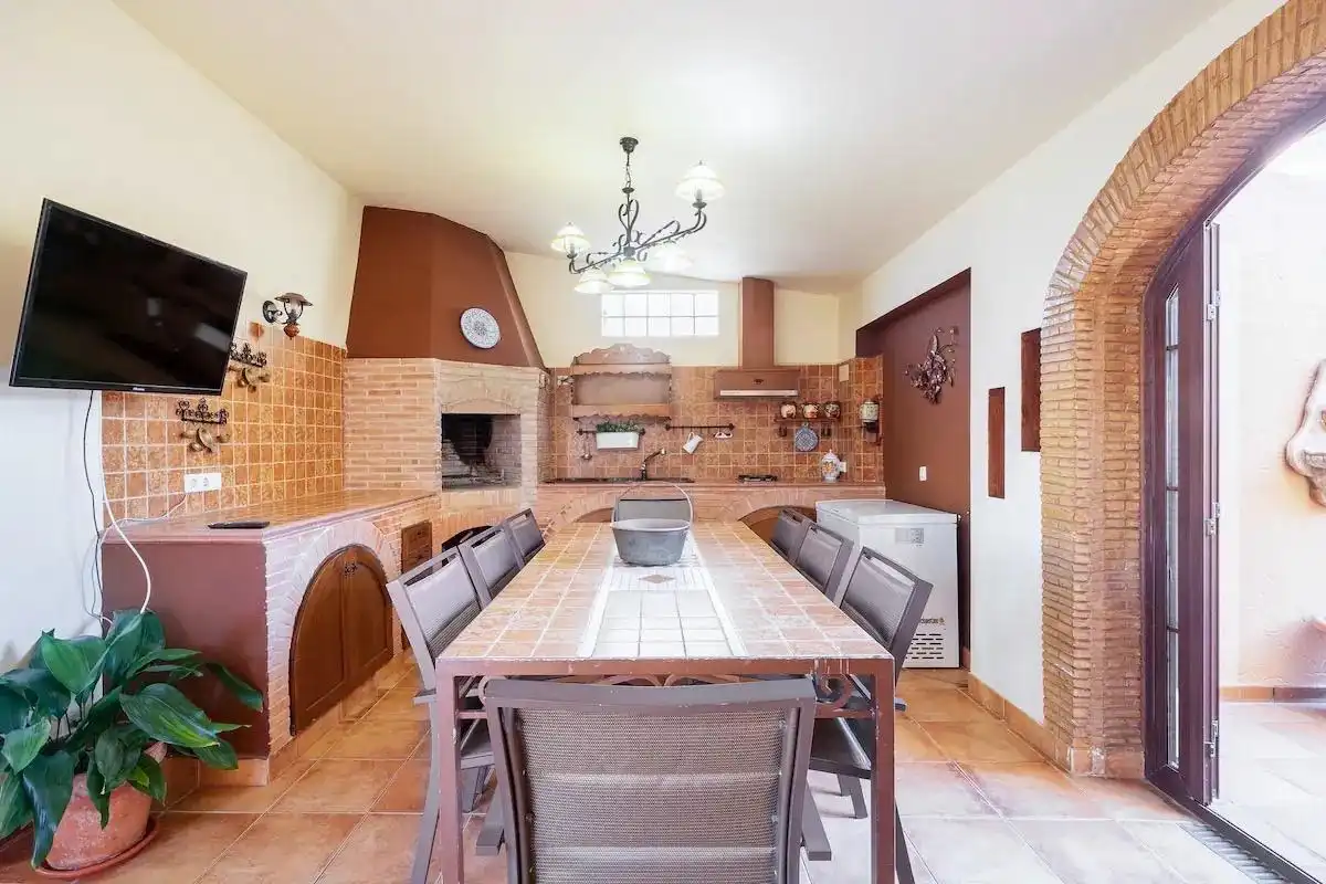 Cuina de Casa o xalet de lloguer en Torrevieja amb Aire condicionat, Calefacció i Jardí privat