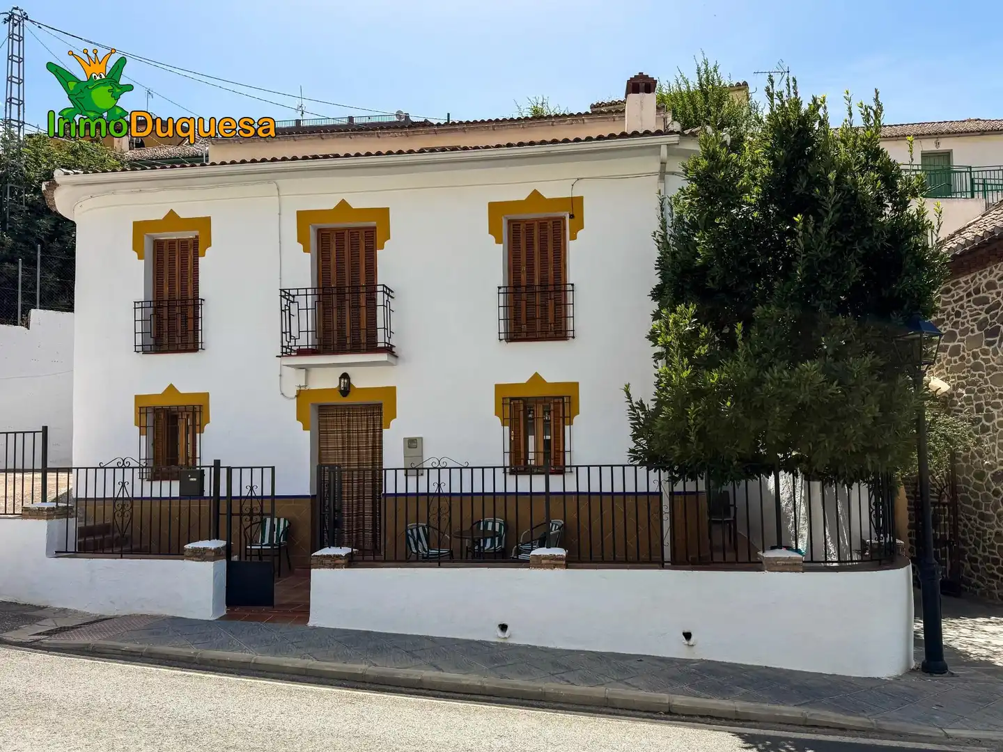Exterior view of Houses for sale in Pinos Genil  with Heating, Private garden and Terrace