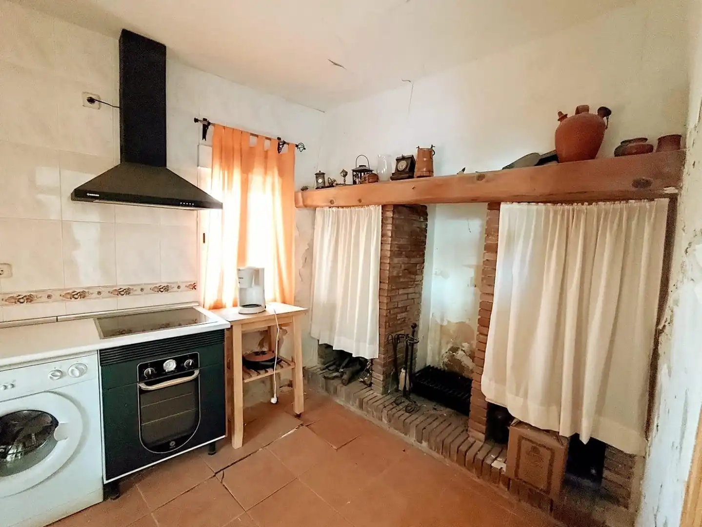 Cuina de Casa o xalet en venda en Almoguera amb Jardí privat