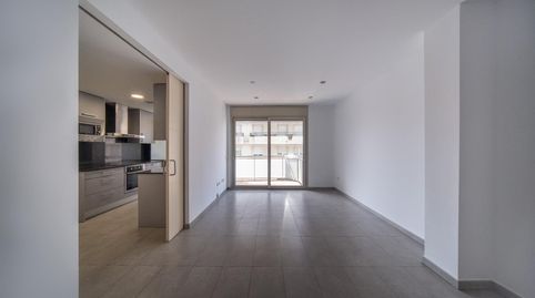 FANTÁSTICO PISO CON GRAN TERRAZA, PKG Y TRASTERO ZONA HOSPITAL!