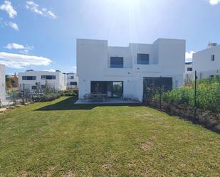 Vista exterior de Casa o xalet en venda en Alhaurín de la Torre amb Aire condicionat, Calefacció i Terrassa