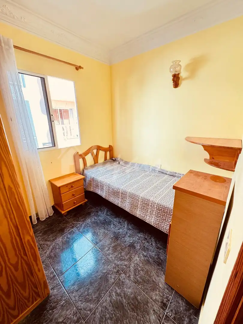 Habitación de Apartamento en venta en Arona