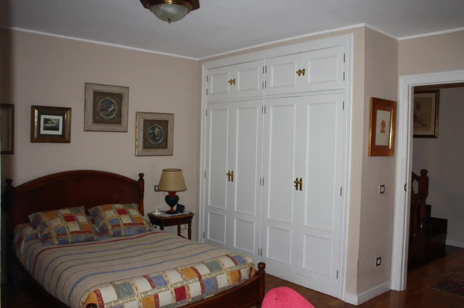 Schlafzimmer von Einfamilien-Reihenhaus zum Verkauf in Oviedo  mit Heizung, Privatgarten und Parkett