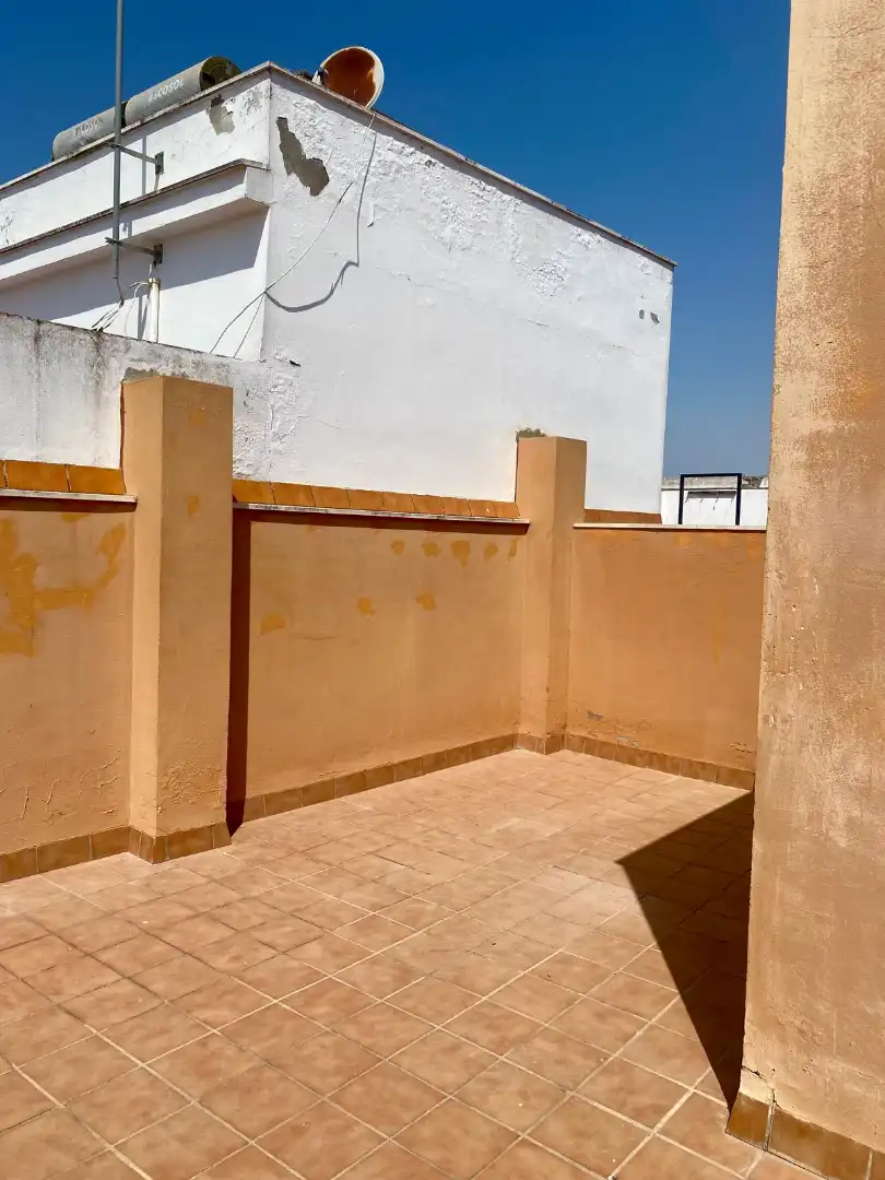 Terrassa de Pis en venda en Dos Hermanas amb Aire condicionat, Calefacció i Jardí privat