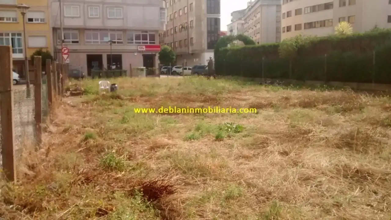 Residencial en venta en Cangas 
