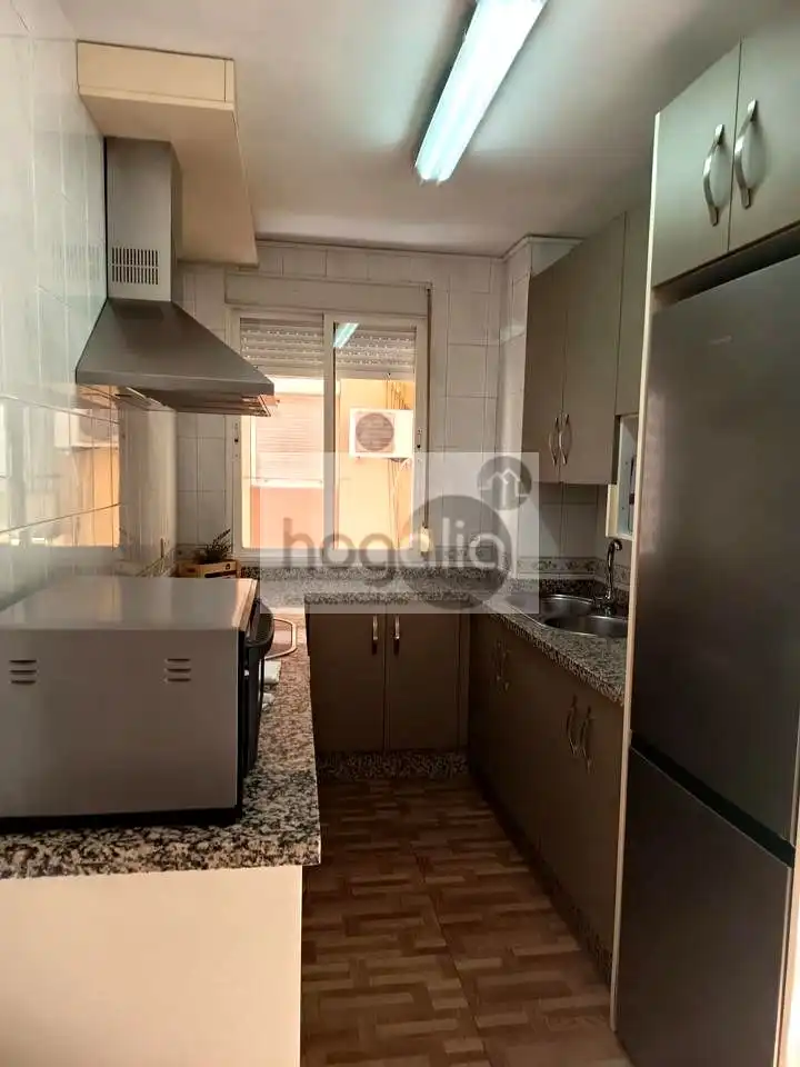 Flat with lift to rent in San Pablo - Santa Justa, imagen 4
