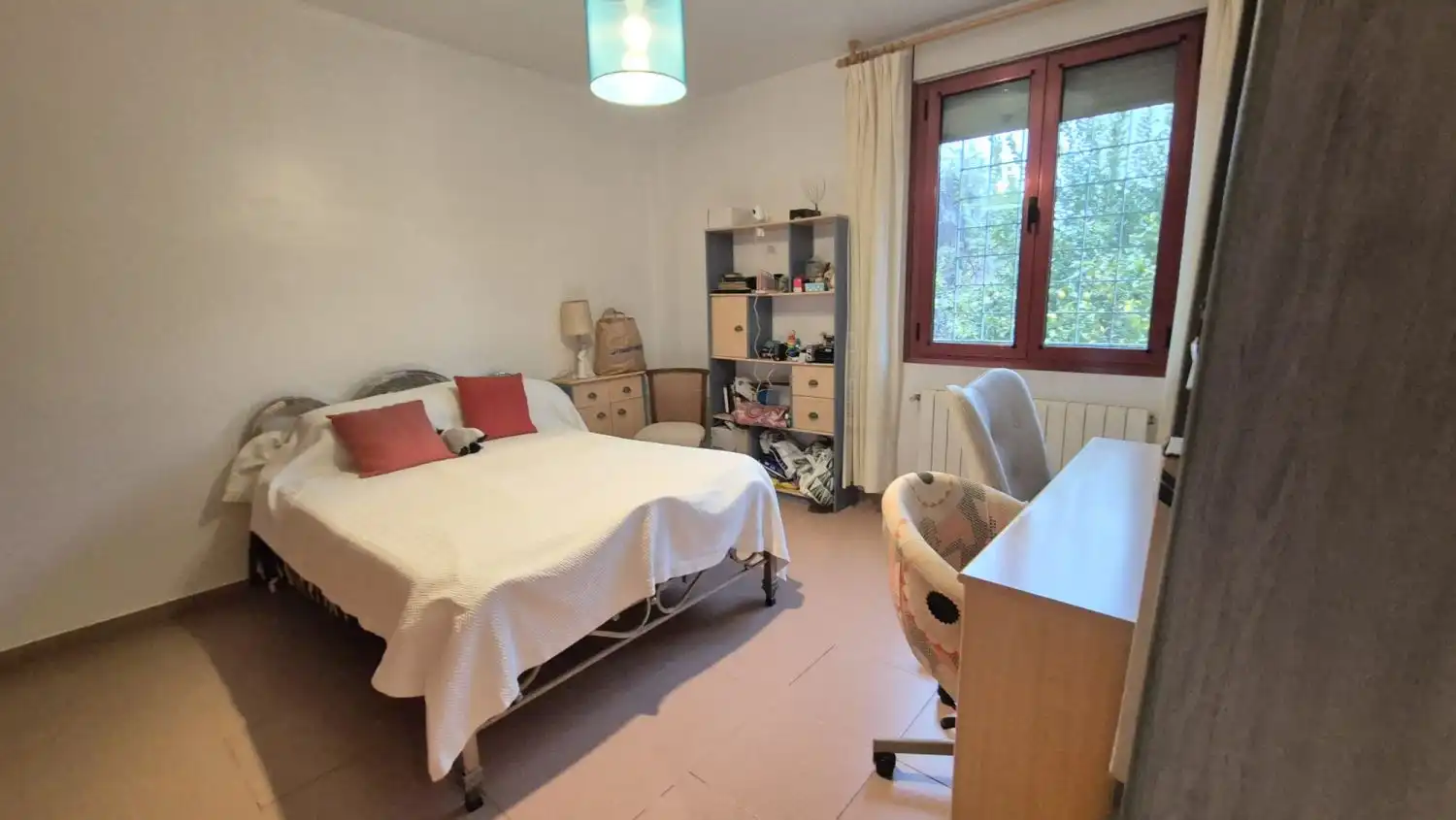 Dormitori de Casa o xalet en venda en Badajoz amb Aire condicionat, Calefacció i Terrassa