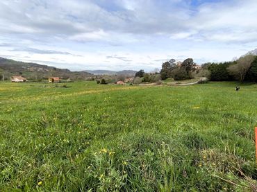 Rustikales Grundstück zum Verkauf in Santa María de Cayón