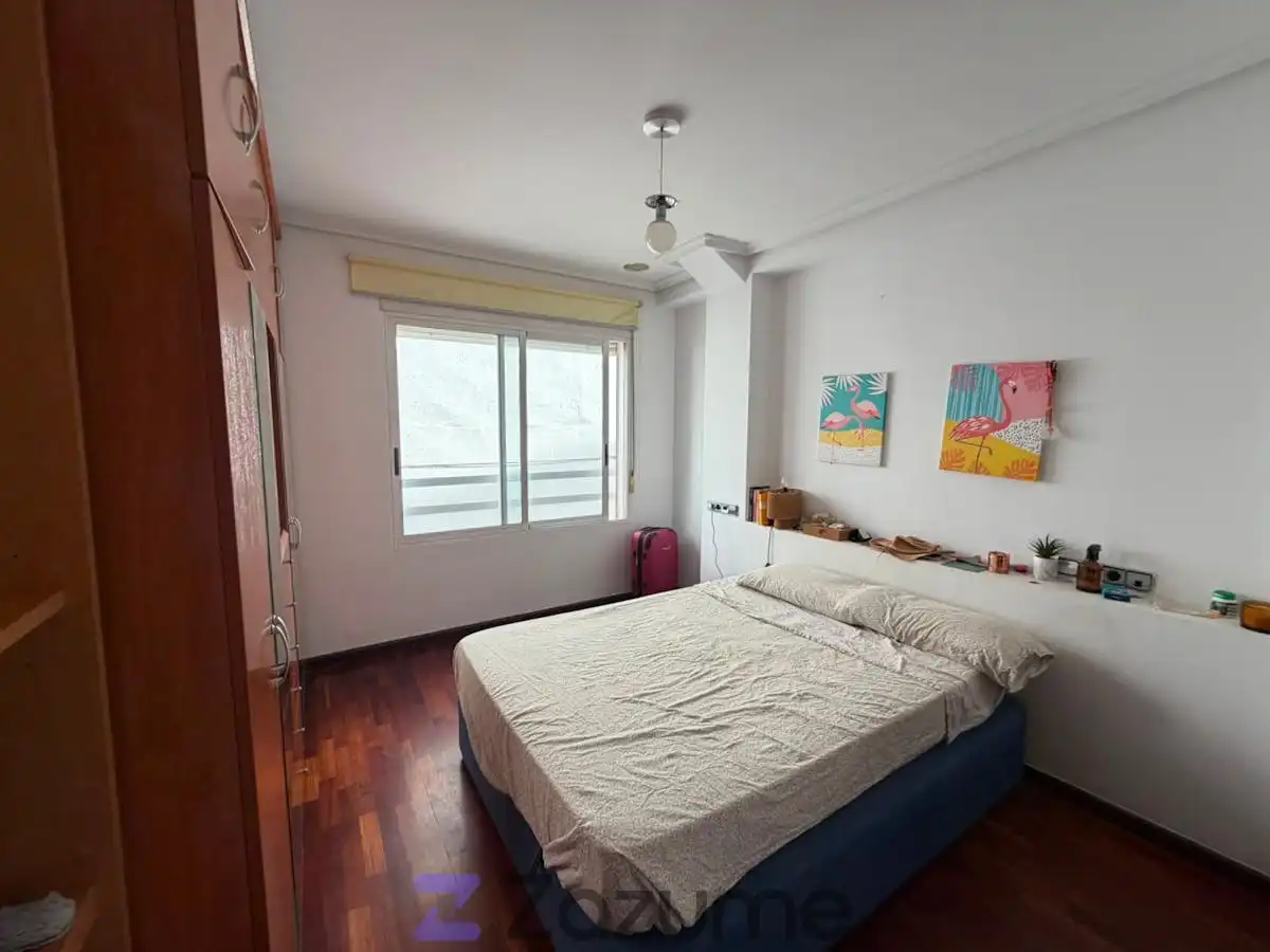 Habitación de Piso de alquiler en Valencia con Parquet, Amueblado y Horno