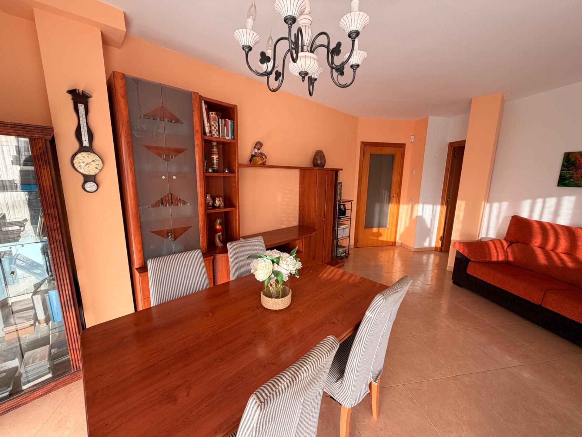 Dining room of Flat for sale in El Vendrell  with Furnished and Alarm