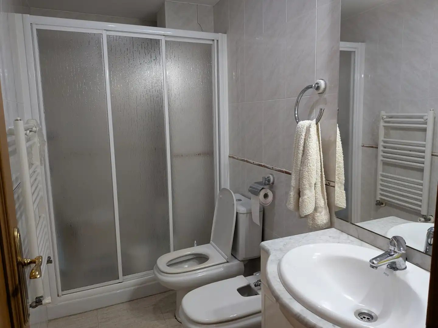 Bany de Casa o xalet en venda en Castellón de la Plana / Castelló de la Plana amb Terrassa