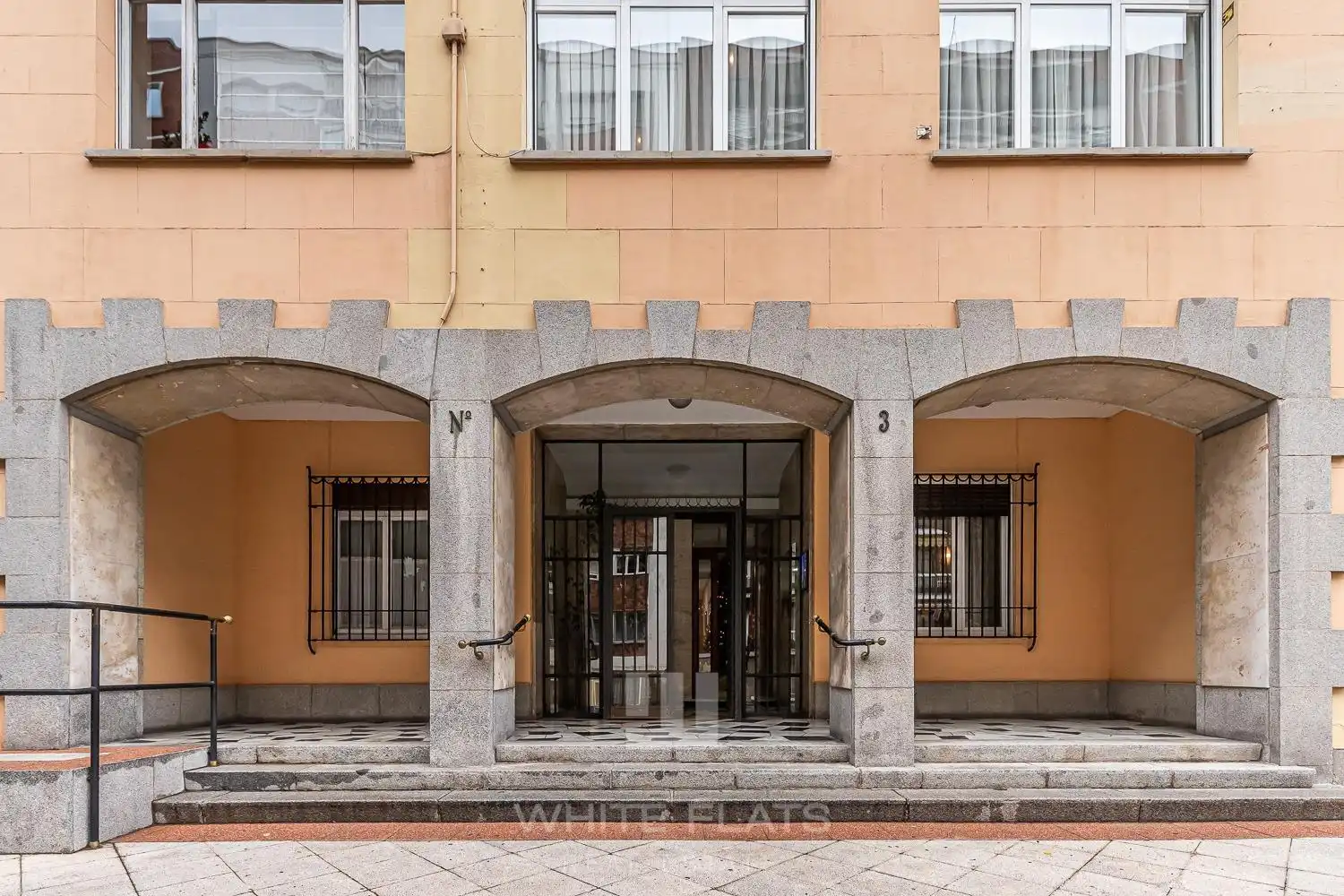 Vista exterior de Piso en venta en Madrid con Aire acondicionado, Calefacción y Terraza