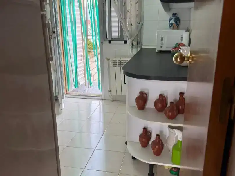 Cuina de Casa adosada en venda en Cáceres amb Aire condicionat, Jardí privat i Traster