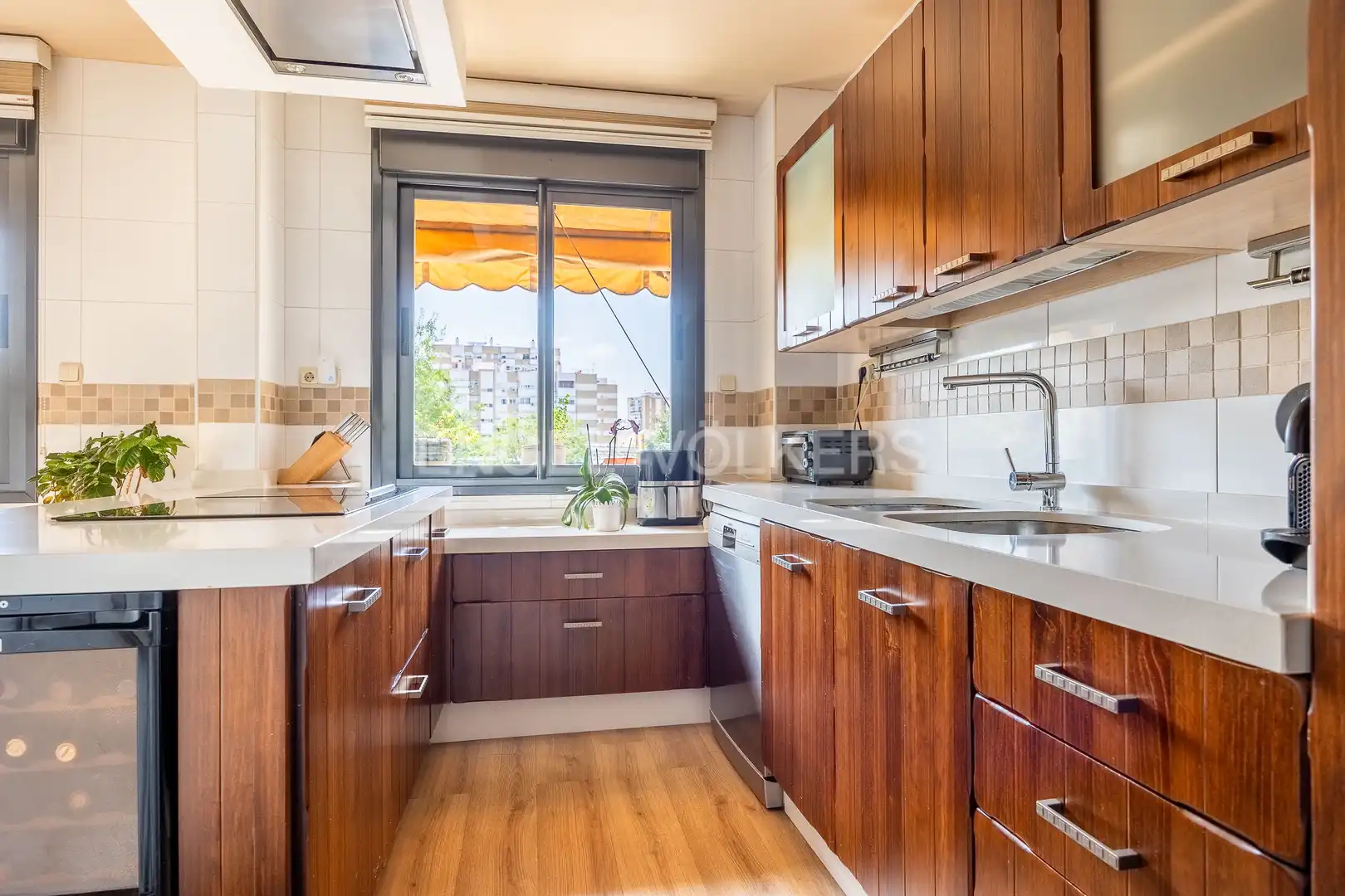 Kitchen of Flat for sale in Sevilla  with Air Conditioner, Heating and Private garden