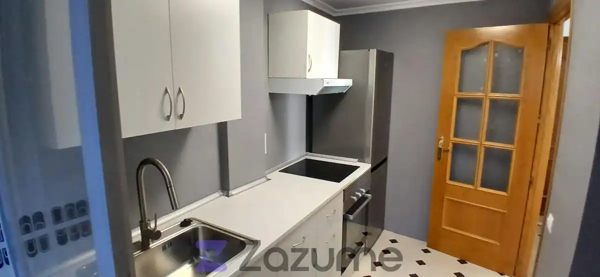 Cocina de Piso de alquiler en Casco Antiguo