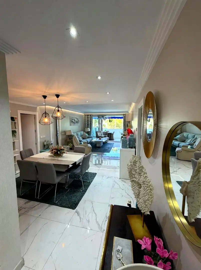 Apartment with pool for sale in Nueva Andalucía, imagen 2
