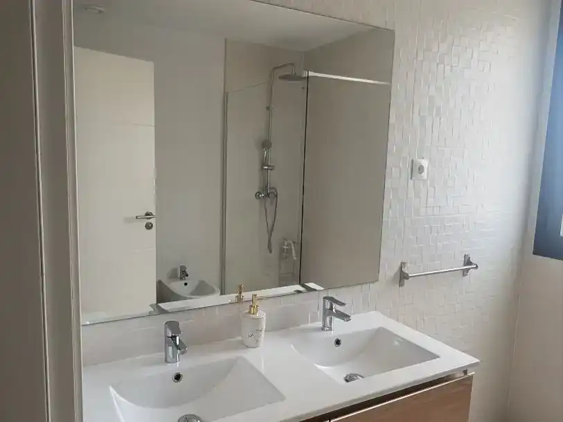 Bany de Pis en venda en Alhaurín de la Torre amb Aire condicionat, Terrassa i Piscina
