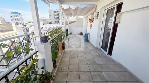 Foto 2 de Apartament en venda a Avenida Ramón y Cajal, Playa Bajadilla - Puertos, Marbella