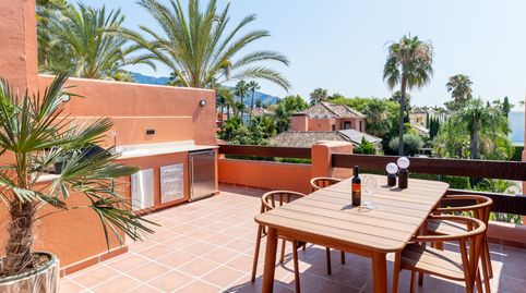 Foto 2 de Casa adosada en venda a Lomas de Marbella Club, Marbella