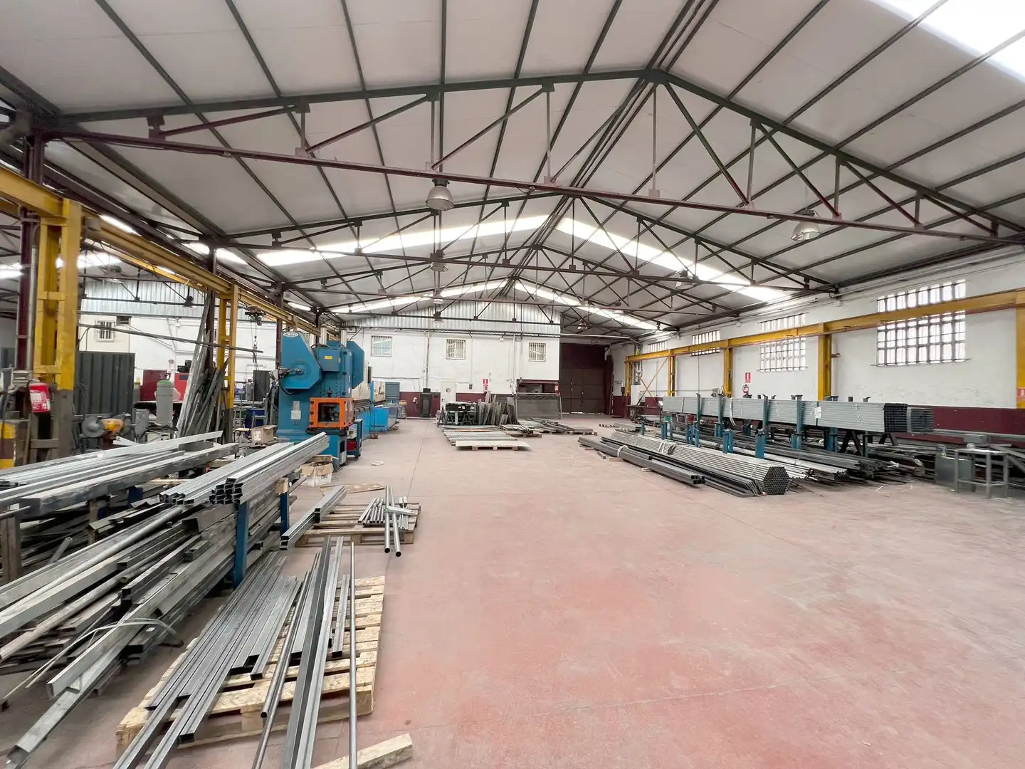 Nave industrial en venta en Humanes de Madrid