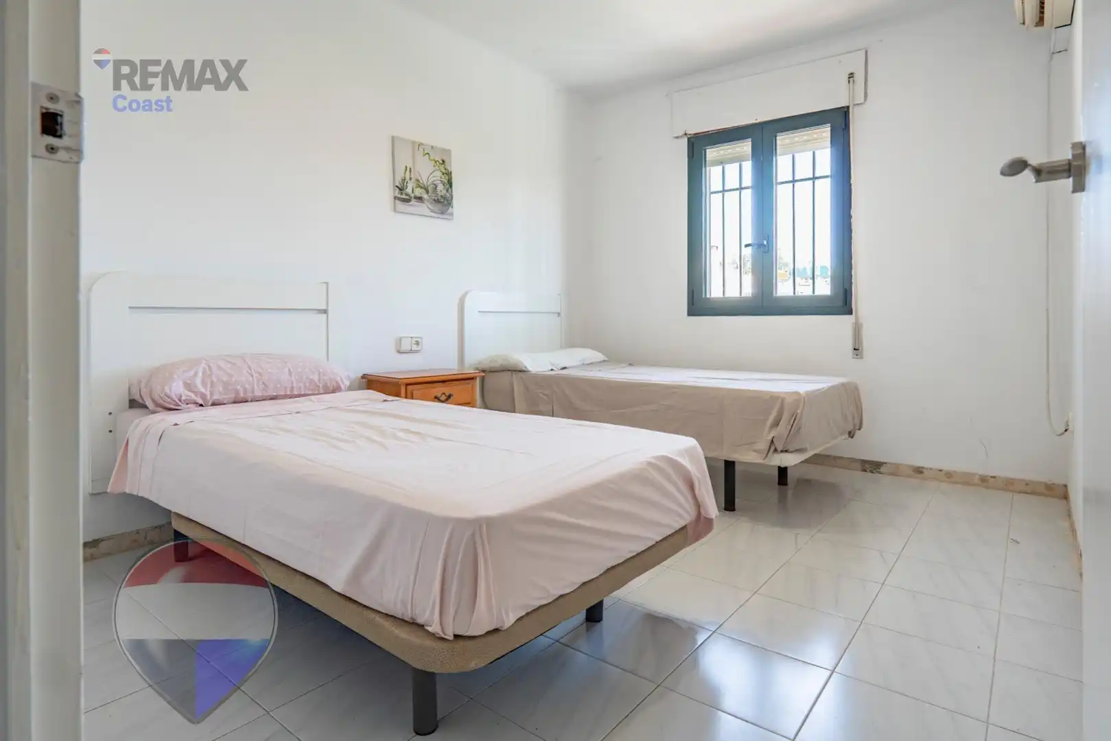 Dormitori de Casa o xalet en venda en Rincón de la Victoria amb Aire condicionat, Jardí privat i Piscina