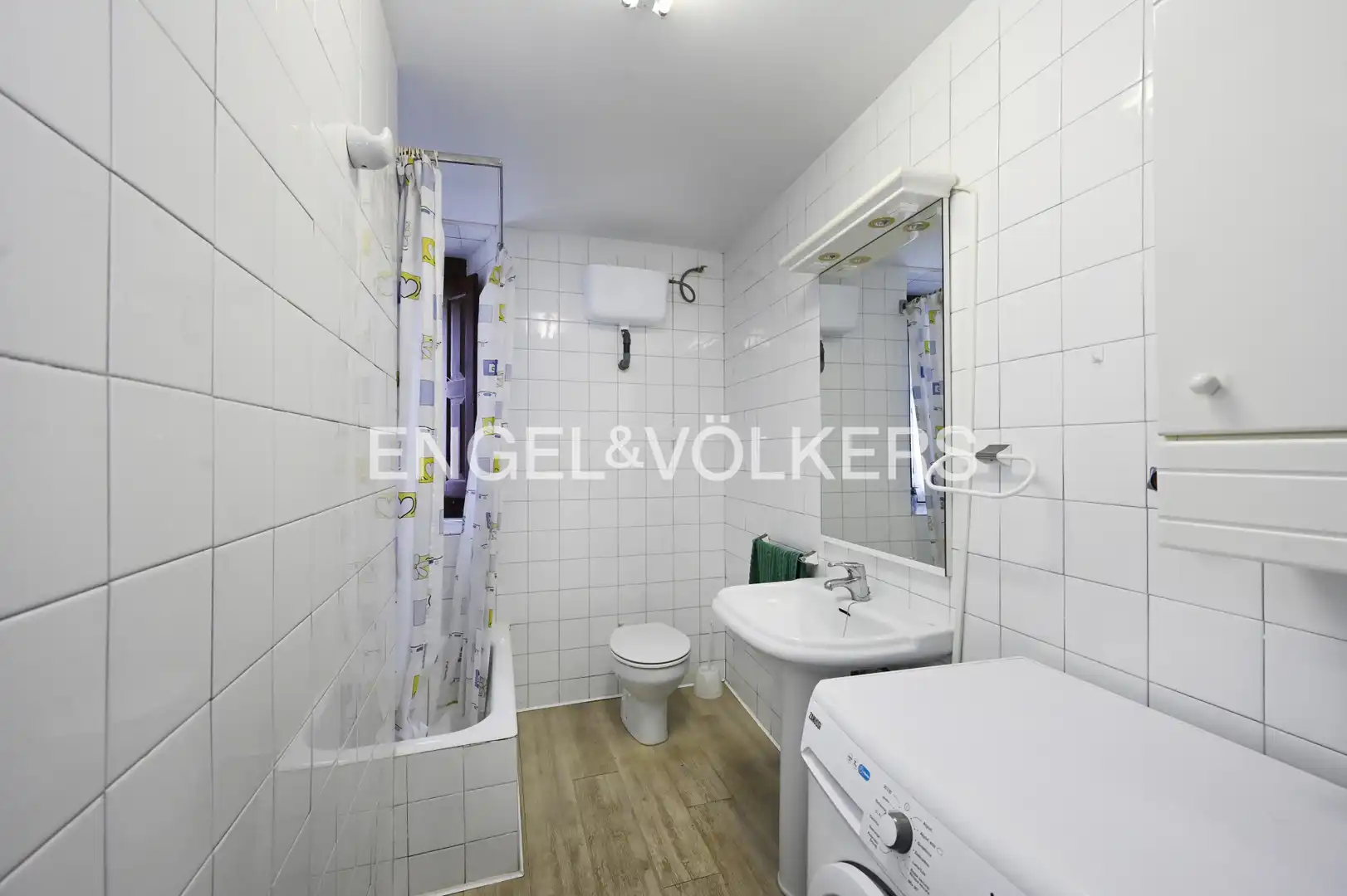 Baño de Casa adosada en venta en Limpias con Calefacción, Jardín privado y Terraza