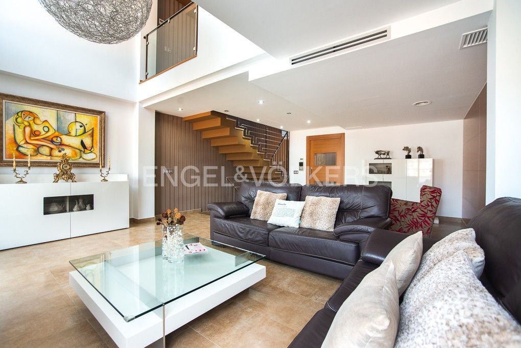 Living room of House or chalet for sale in La Vall d'Uixó  with Air Conditioner, Heating and Terrace