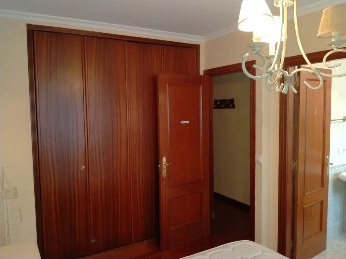 Apartament en venda en Vigo  amb Calefacció, Jardí privat i Parquet