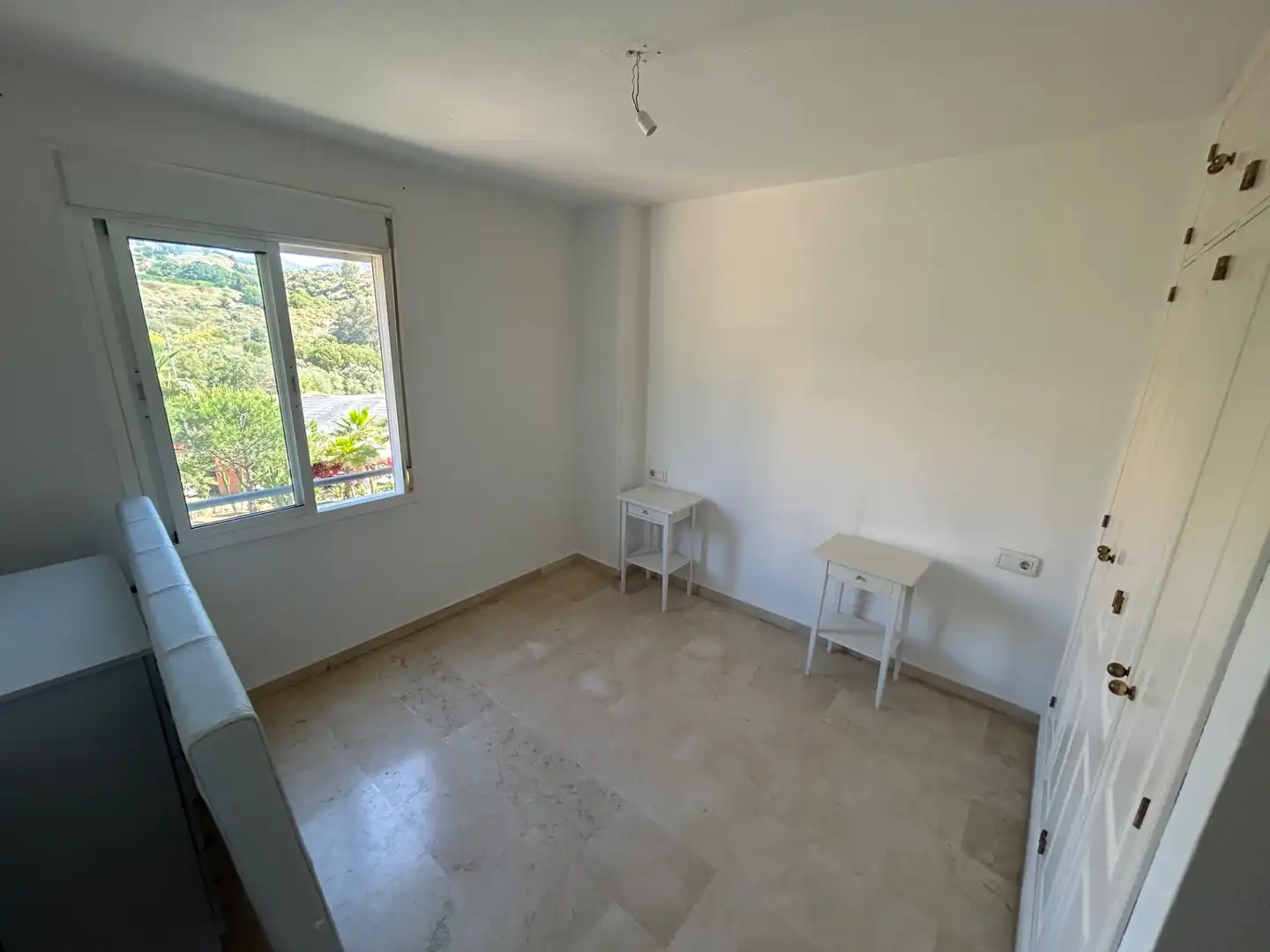 Habitación de Piso en venta en Málaga con Terraza, Balcón y Piscina comunitaria