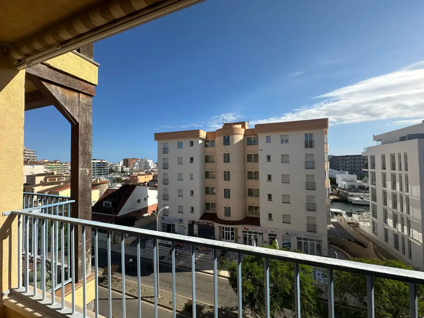 Apartamento con ascensor en venta en de la platja, imagen 22