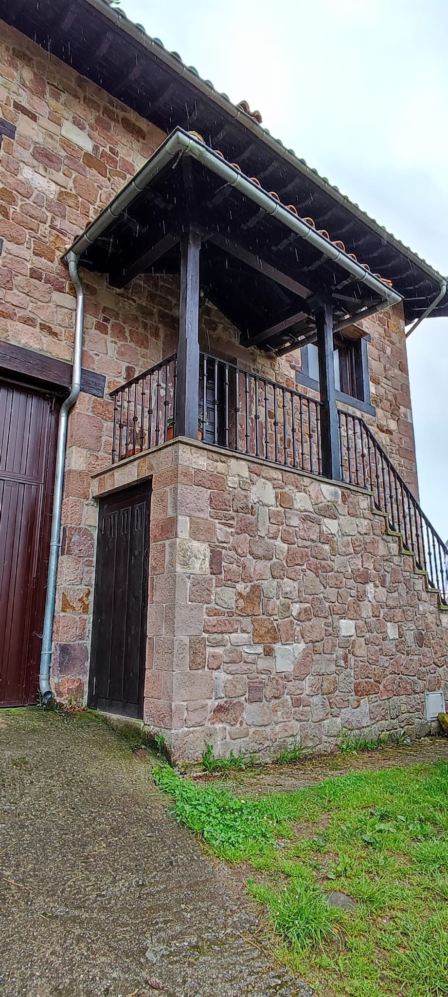 Vista exterior de Casa o xalet en venda en Peñarrubia amb Calefacció