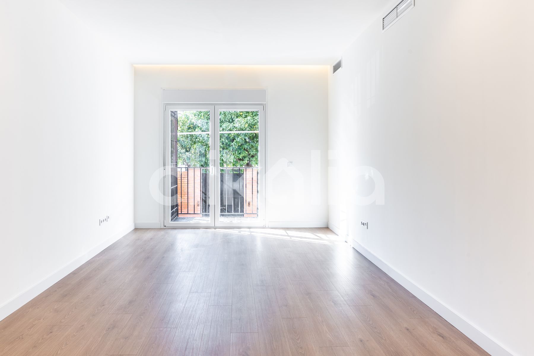 Sala d'estar de Pis en venda en  Sevilla Capital amb Aire condicionat, Terrassa i Piscina