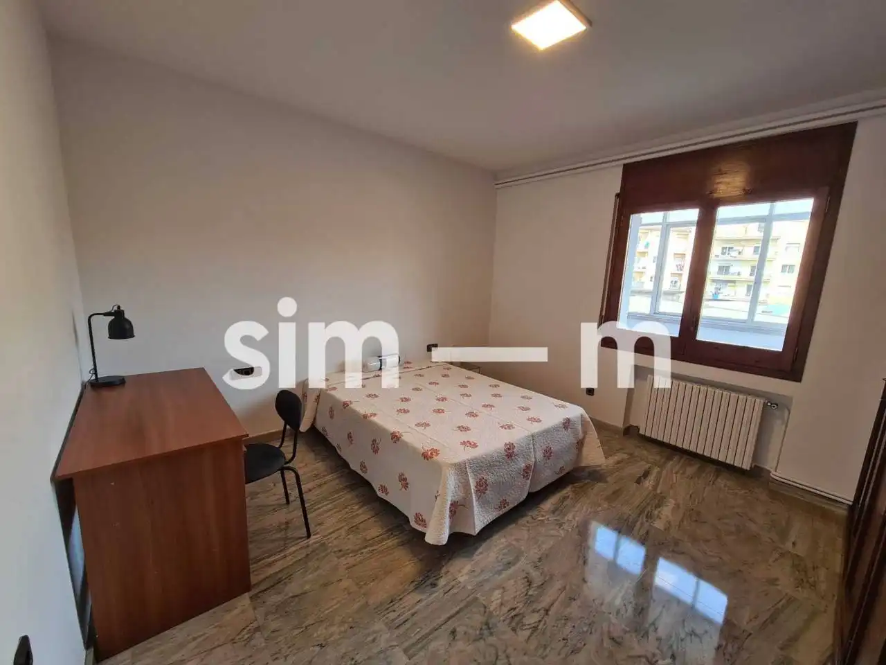 Habitación de Piso en venta en Vic con Calefacción, Terraza y Trastero