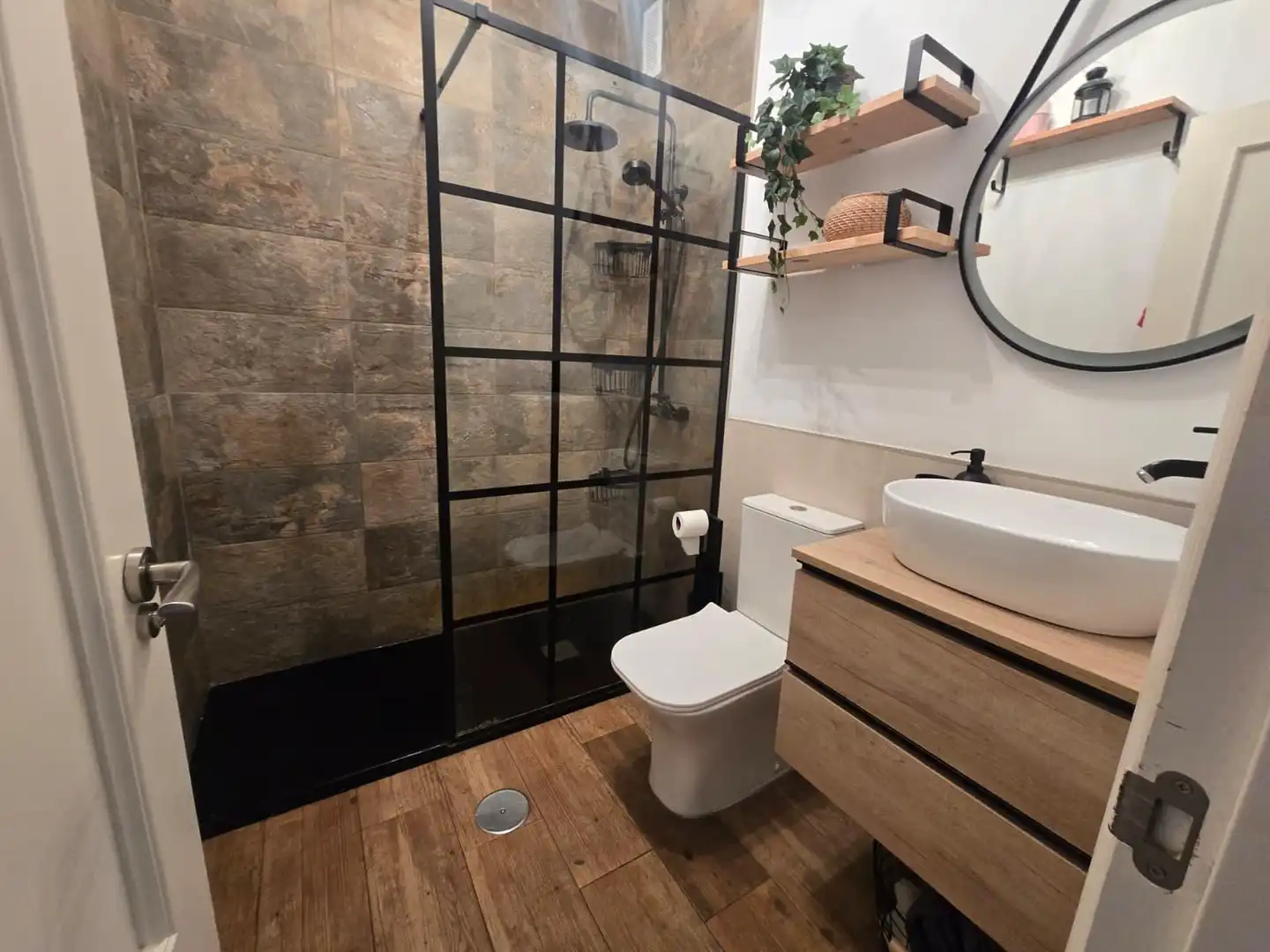 Baño de Piso en venta en Mijas con Aire acondicionado, Calefacción y Terraza
