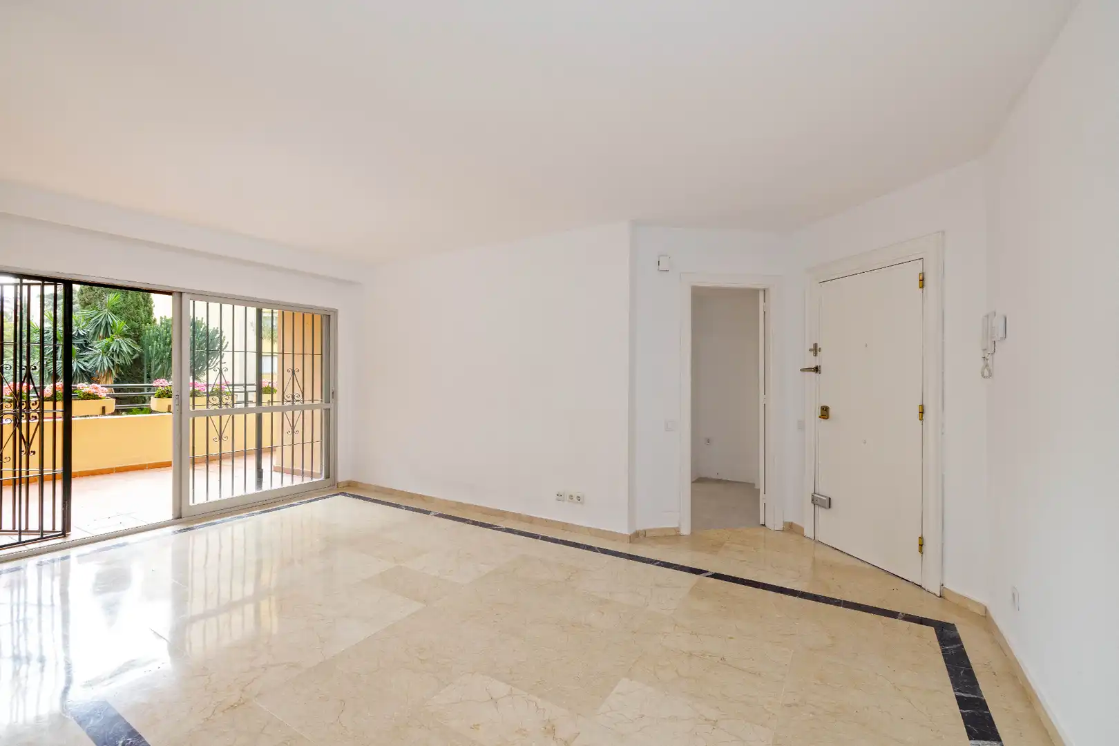 Piso en venta en Marbella con Terraza y Trastero