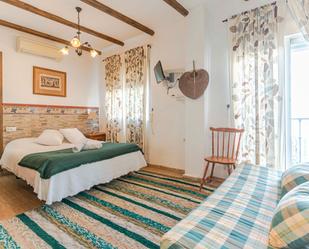 Dormitori de Casa adosada en venda en Órgiva amb Aire condicionat i Terrassa